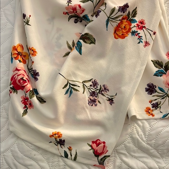 Emerald Sundae Floral Spaghetti Strap Dress - Picture 3 of 5